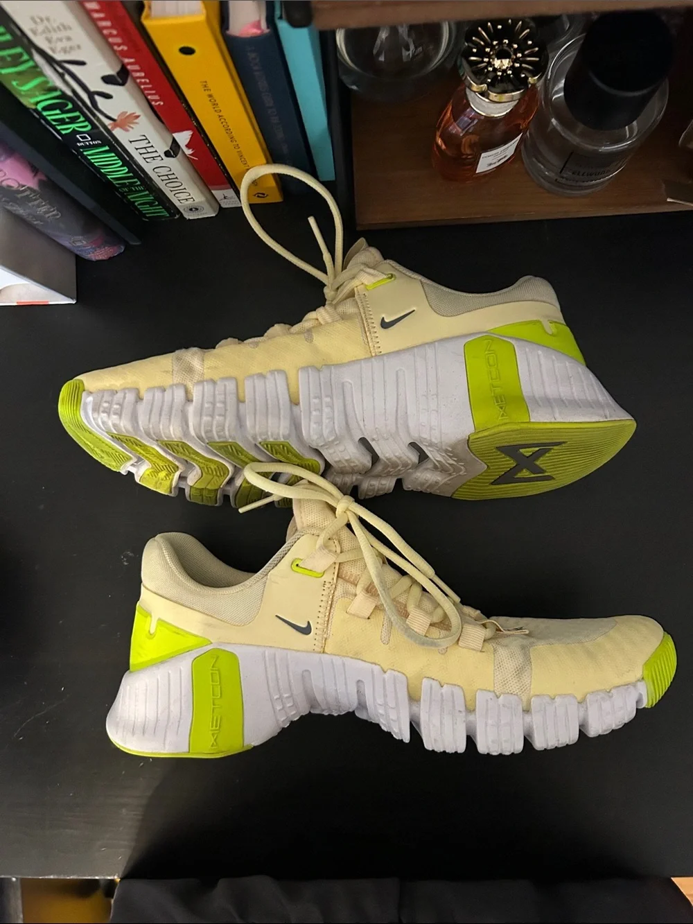 Nike Free Metcon 5 Women's Training Shoe - Citron Tint & Volt - Picture 3 of 6